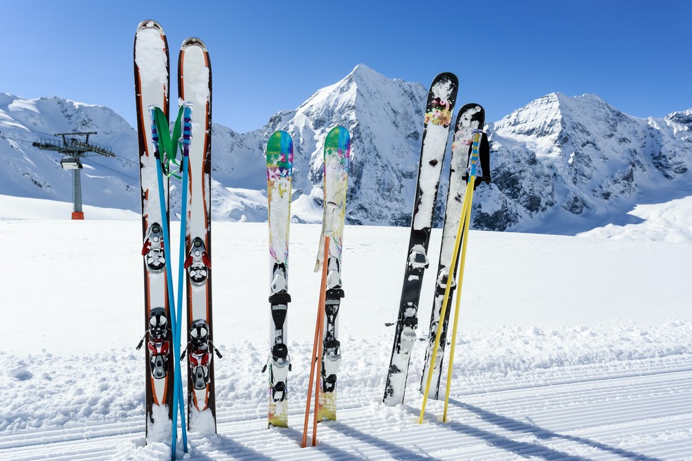 Модели горных лыж для мужчин, женщин и детей