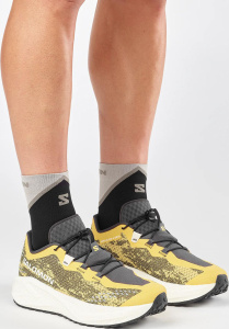 Aero Glide 4 GRVL (Beach Ball / Asphalt / Vanilla Ice (UK: 10.5))